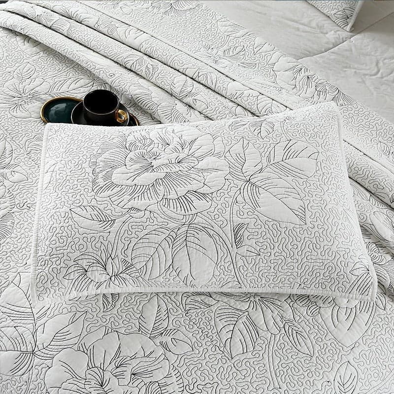 Lightweight Floral Bedding for Warm Sleepers — Jacquard Cotton Coverlet & Shams, Queen 90x90in | OEKO-TEX, Breathable — view 4