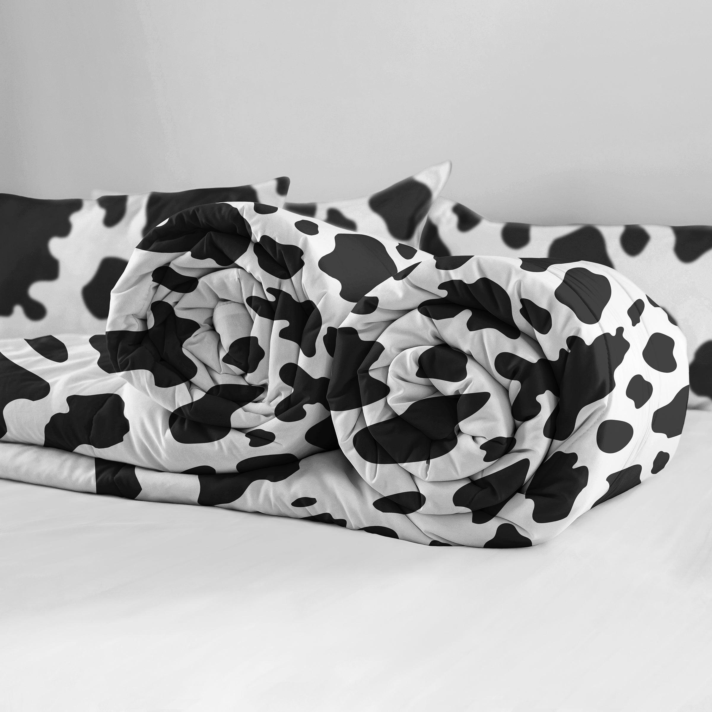 Playful Cow Print Duvet Cover Set — 200-Thread Count Cotton Percale, Queen 90x90in | OEKO-TEX, Machine Washable — view 5