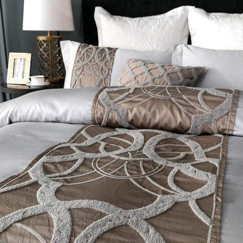 Luxury Chain Pattern Duvet Cover Set — 600-Thread Count Egyptian Cotton Sateen, Queen 90x90in | OEKO-TEX, Heirloom — view 6
