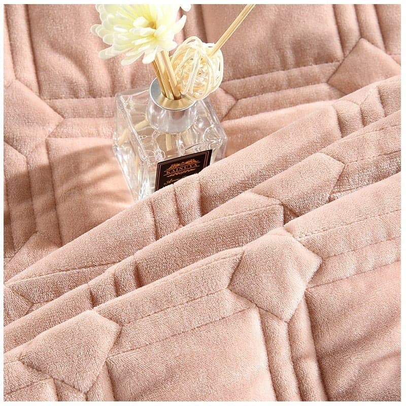 Breathable Coverlet Set for Layered Comfort — Lightweight Cotton, Quilted Pattern, Queen 90x90in | Machine Washable, All-Season — view 18