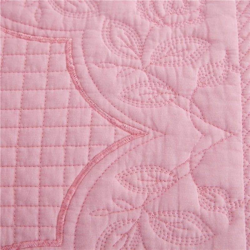 Versatile Coverlet Set in Multiple Styles — Larena Design, Lightweight, Twin/Queen/King | Lumuwala — view 18