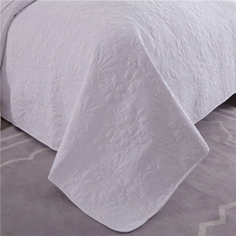 Versatile Coverlet Set in Multiple Styles — Larena Design, Lightweight, Twin/Queen/King | Lumuwala — view 23