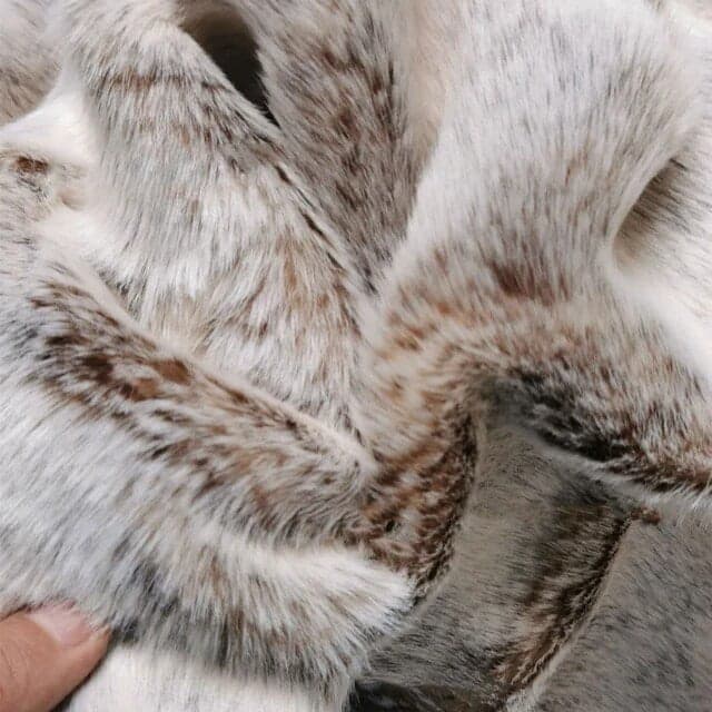 Luxe Faux-Fur Blanket Throw for Warmth & Style — Milano Design, Soft & Drape, Washable | Lumuwala — view 2