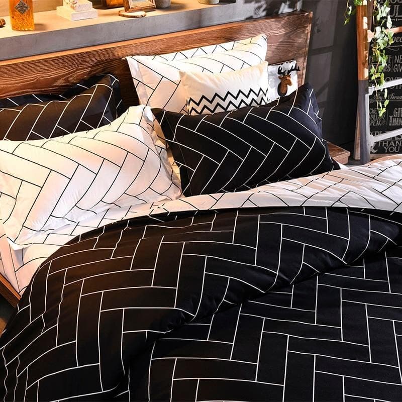 Nordic Duvet Cover Set with Contrast Design — Modern Pattern, Soft Finish, Full/Queen/King | Lumuwala — view 1