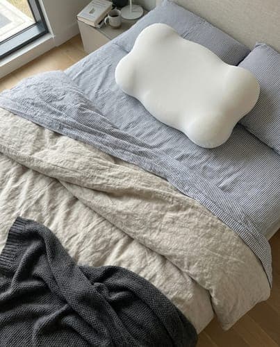 Cloud Pillow photo review from Alina Q.